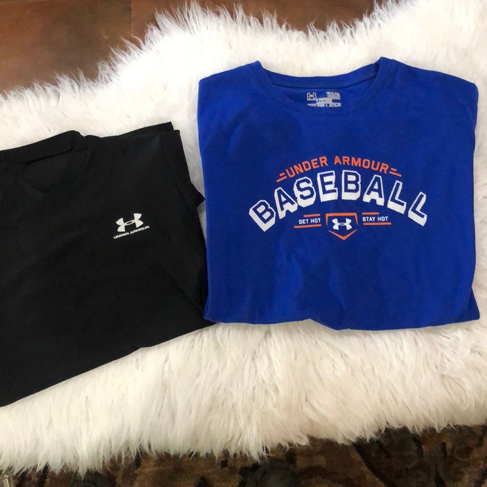 Bundle of boys UA t-shirts.